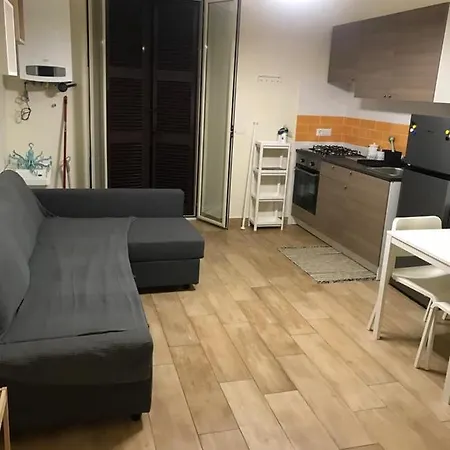 Giuseppe Home Apartman *